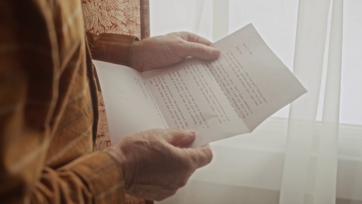 Senior reviewing Social Security benefit notice announcing the 2027 cost-of-living increase